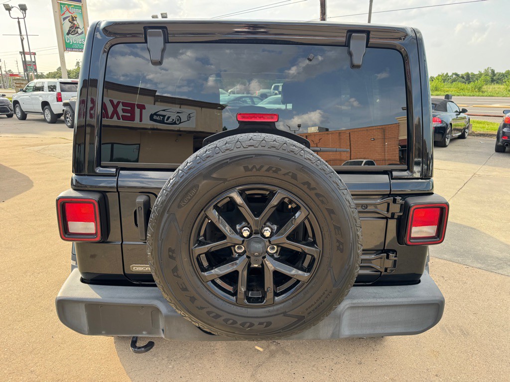 2023 Jeep Wrangler Image 10