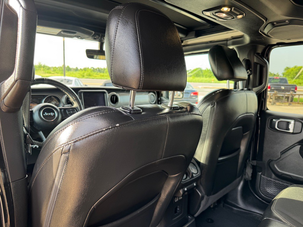 2023 Jeep Wrangler Image 16