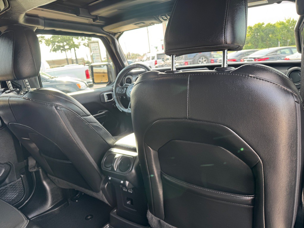 2023 Jeep Wrangler Image 19