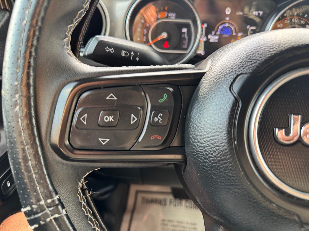 2023 Jeep Wrangler Image 35