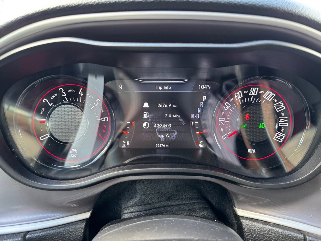 2022 Dodge Challenger Image 22