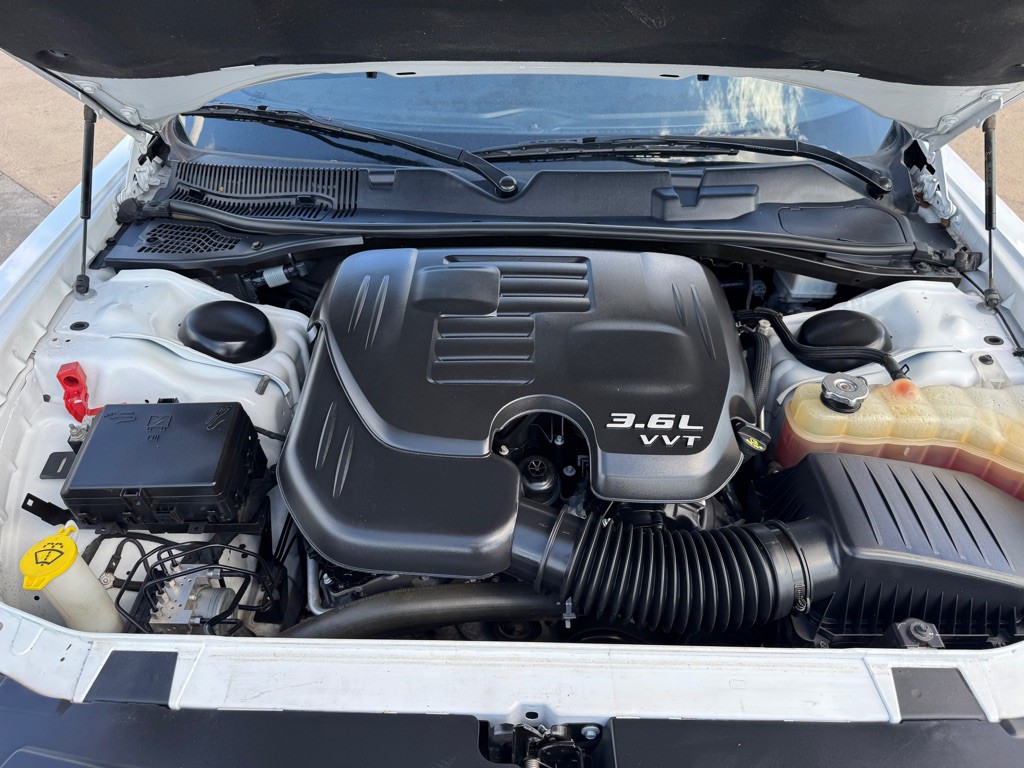 2022 Dodge Challenger Image 31