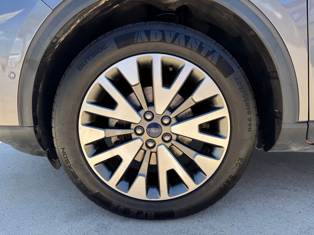 2021 Ford Escape Image 13