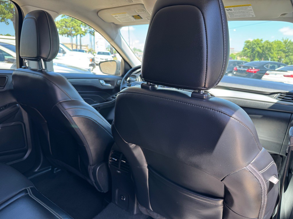 2021 Ford Escape Image 18