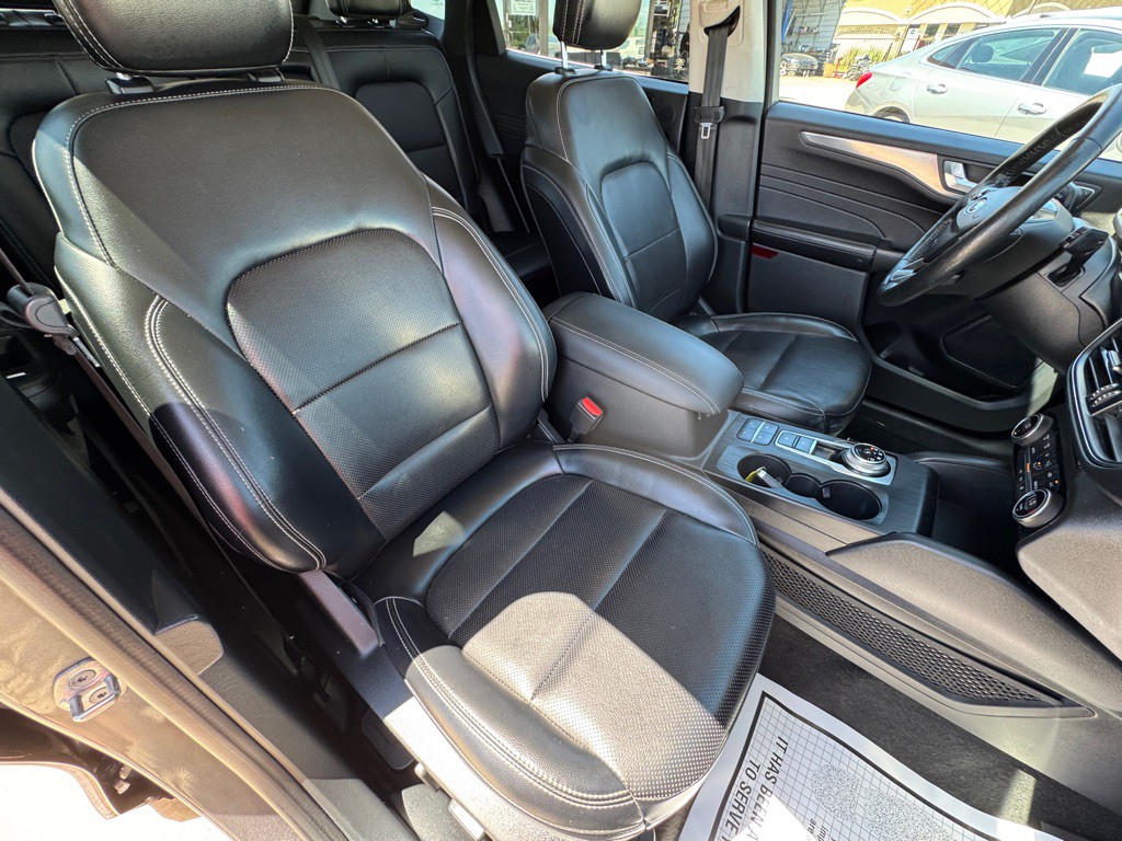 2021 Ford Escape Image 20