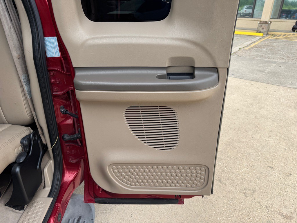2001 Ford F-350 Image 14