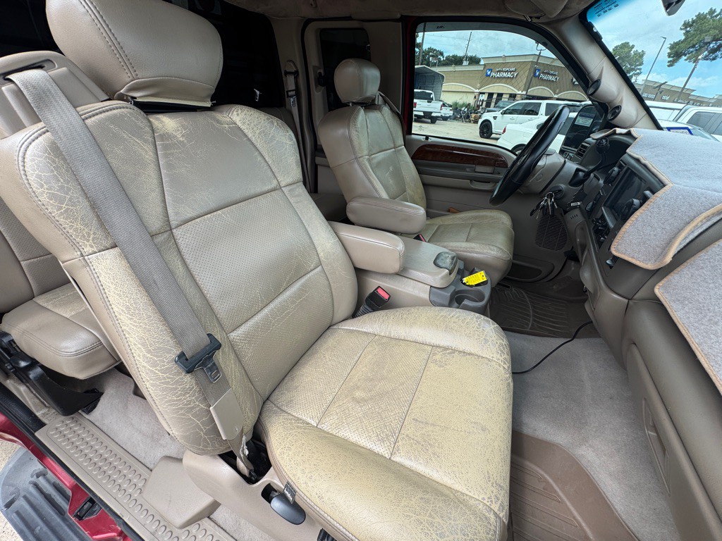 2001 Ford F-350 Image 19