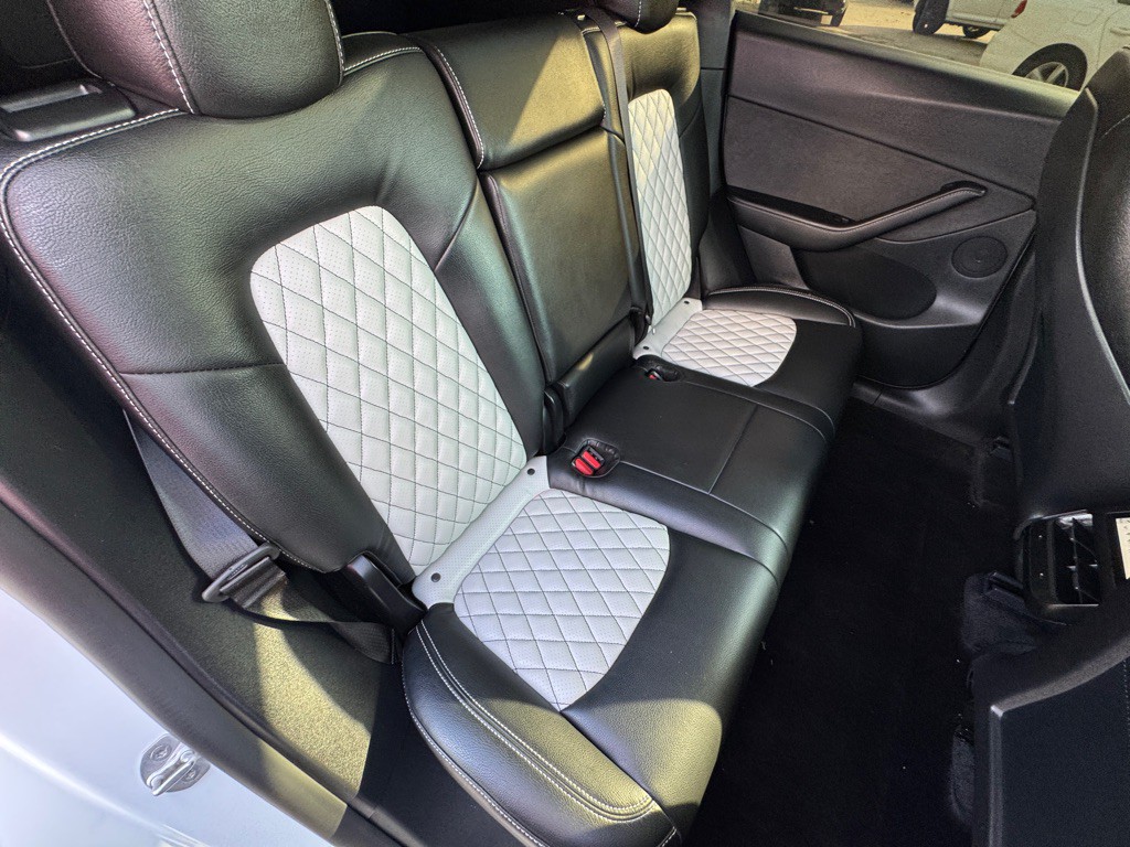 2021 Tesla Model Y Image 19