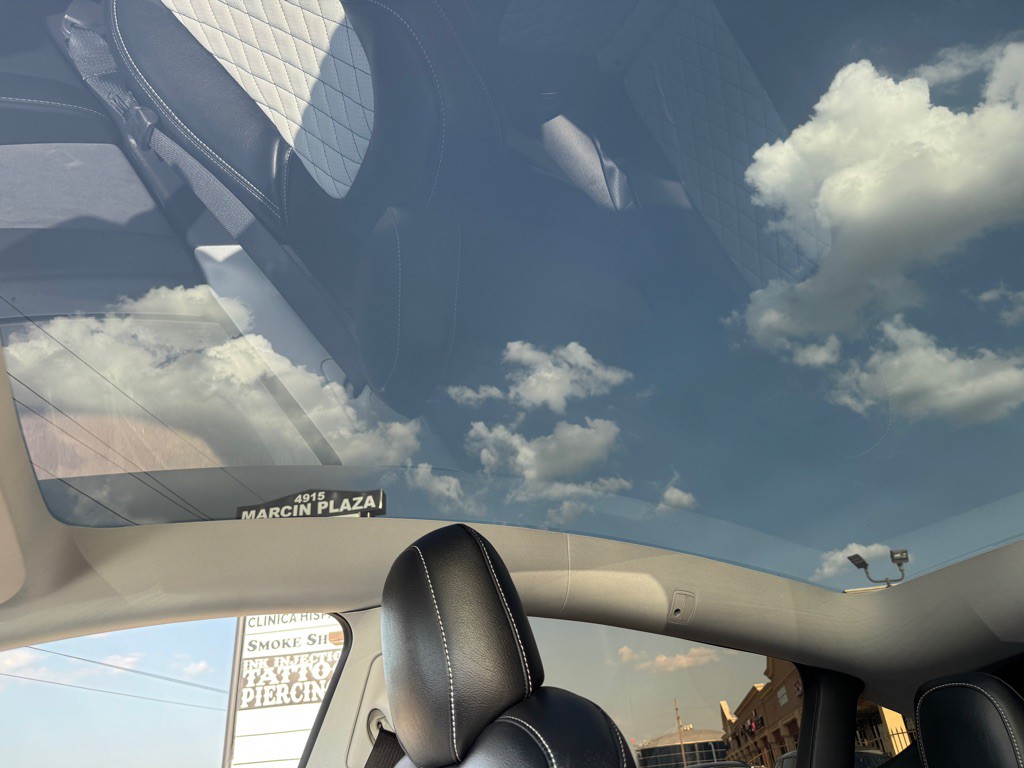 2021 Tesla Model Y Image 34