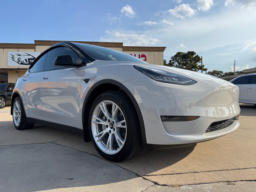 2021 Tesla Model Y Image 39