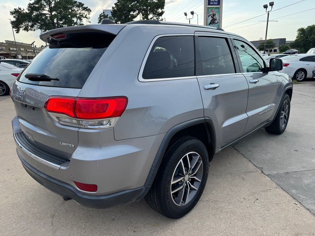2018 Jeep Grand Cherokee Image 10