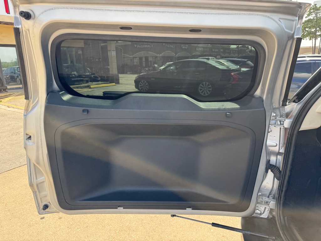 2020 Ford Econoline Image 35