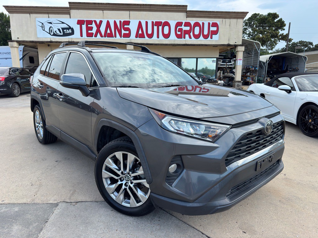 2019 Toyota Rav4 Image 1