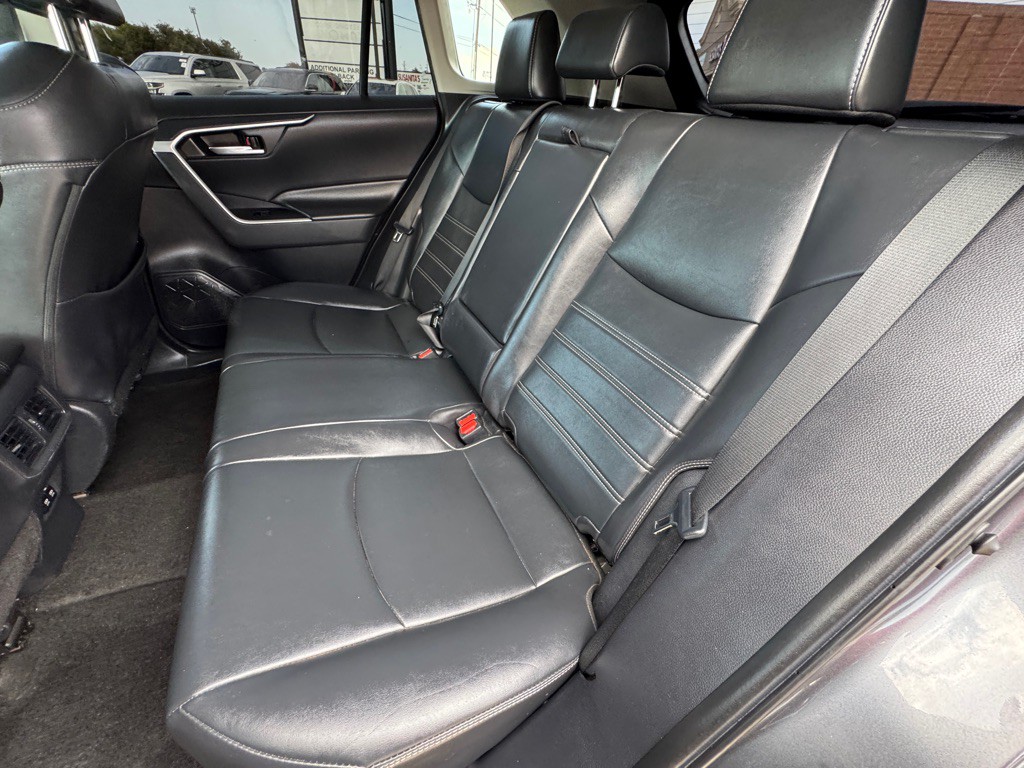2019 Toyota Rav4 Image 15