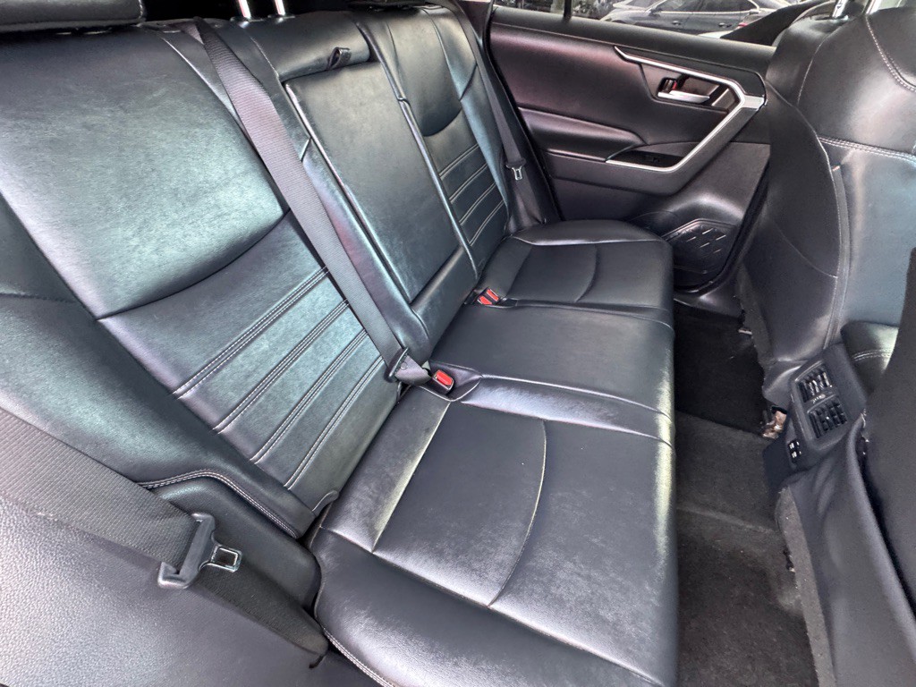 2019 Toyota Rav4 Image 18