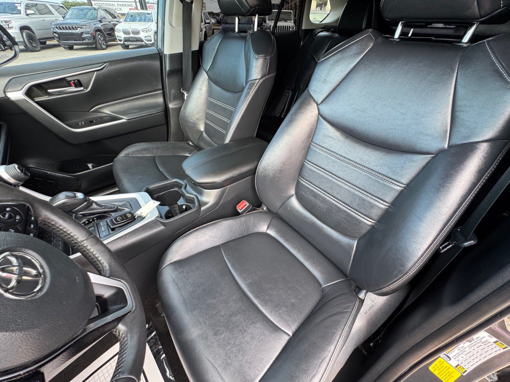 2019 Toyota Rav4 Image 24