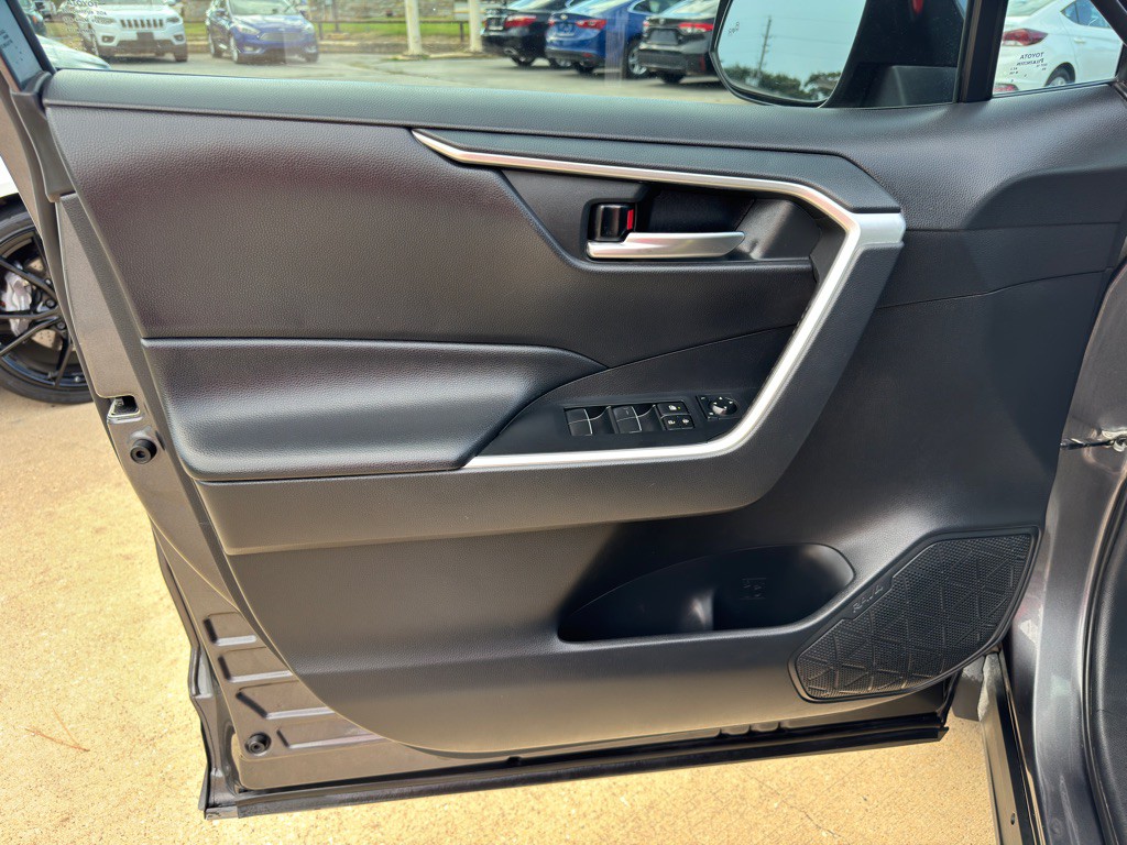 2019 Toyota Rav4 Image 26