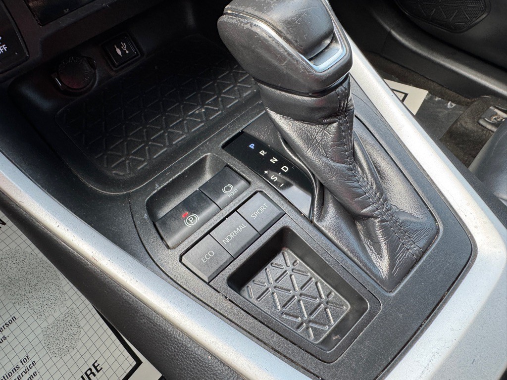 2019 Toyota Rav4 Image 31