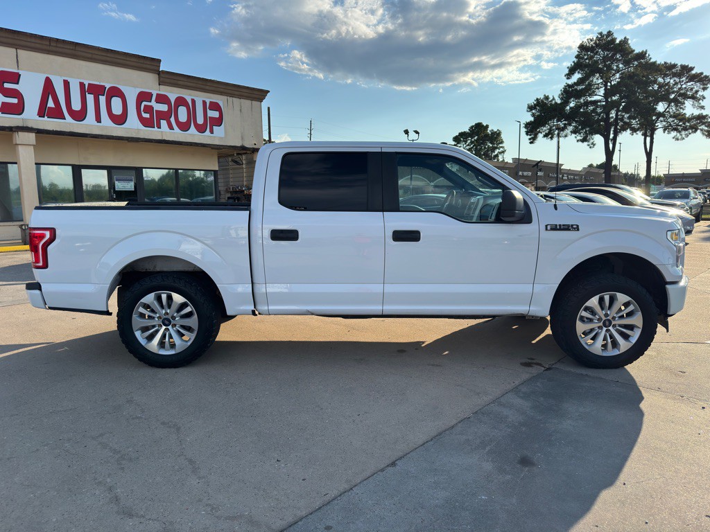 2017 Ford F-150 Image 12