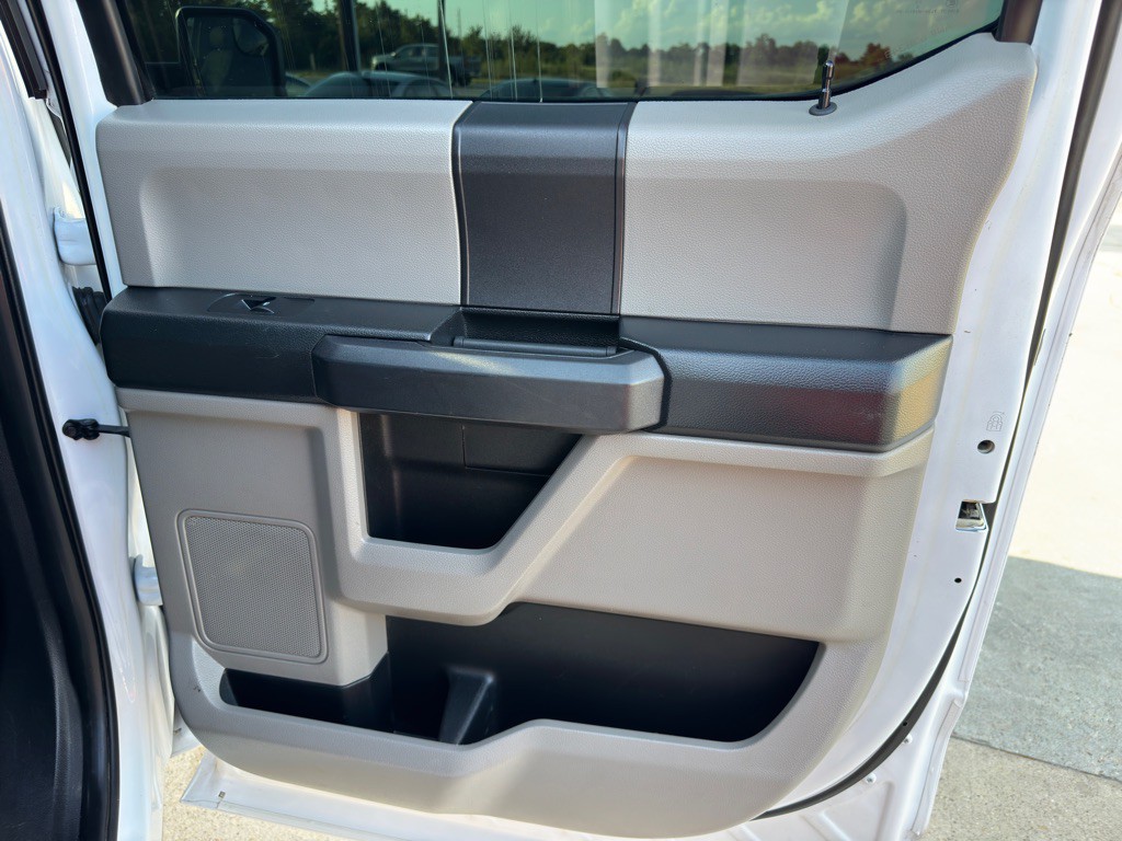2017 Ford F-150 Image 18