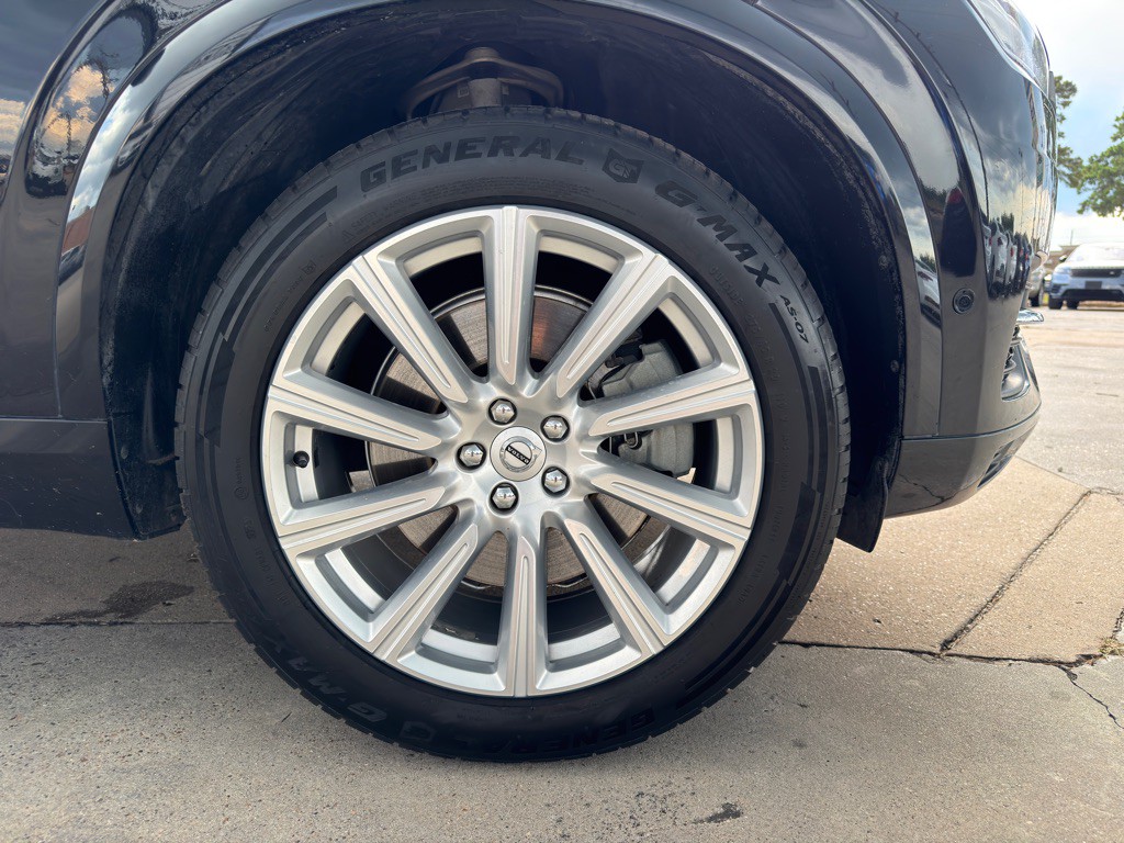 2017 Volvo XC90 Image 13