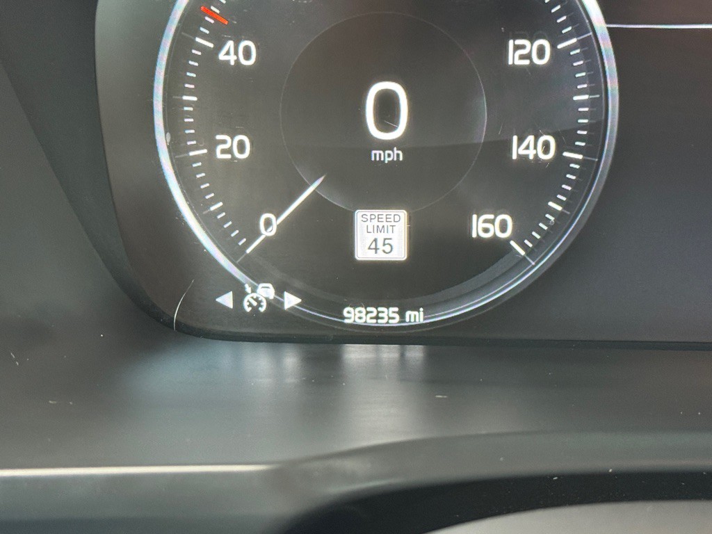 2017 Volvo XC90 Image 27