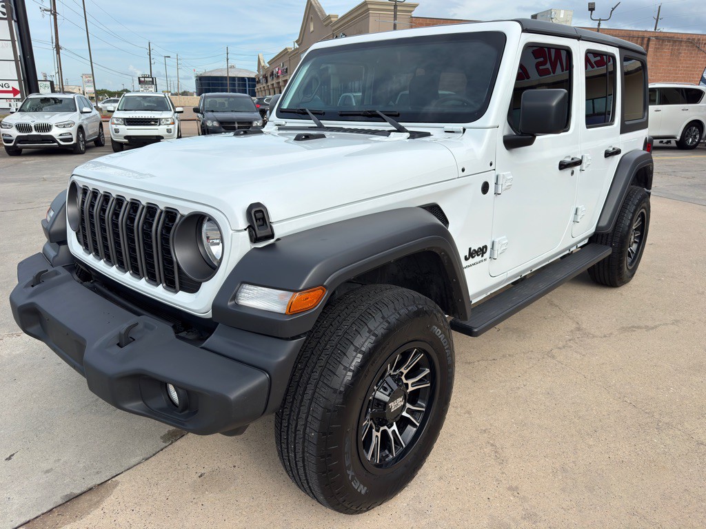 2025 Jeep Wrangler Image 7