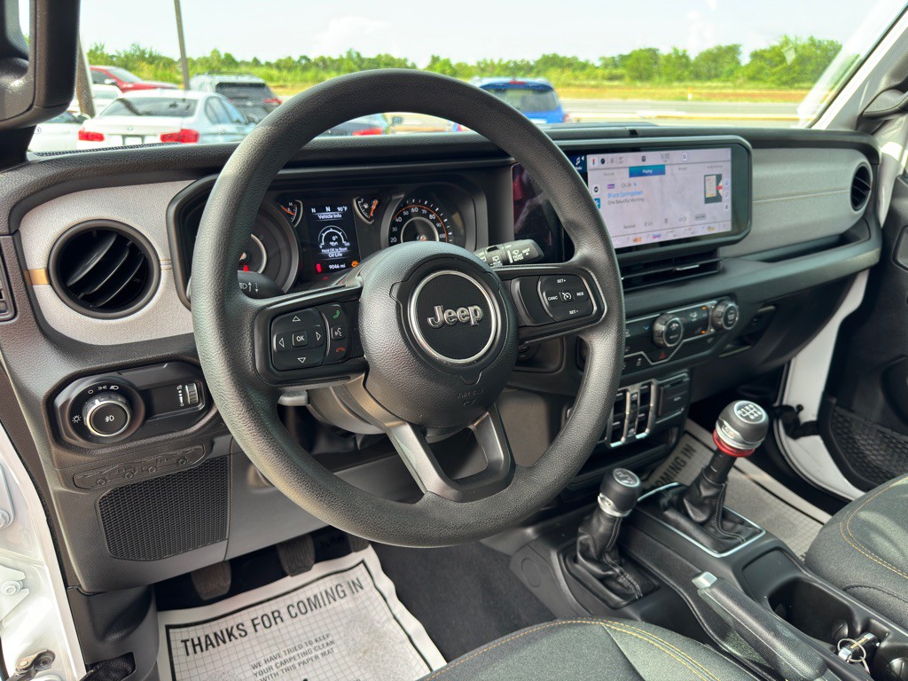 2025 Jeep Wrangler Image 26