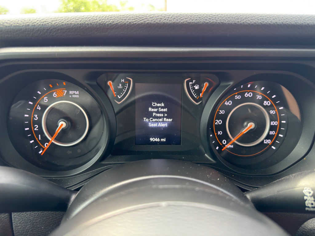 2025 Jeep Wrangler Image 28