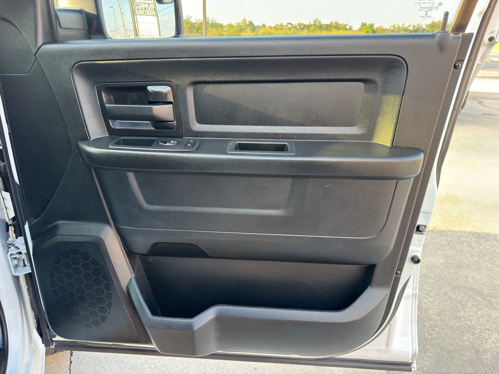 2020 RAM 1500 Image 21