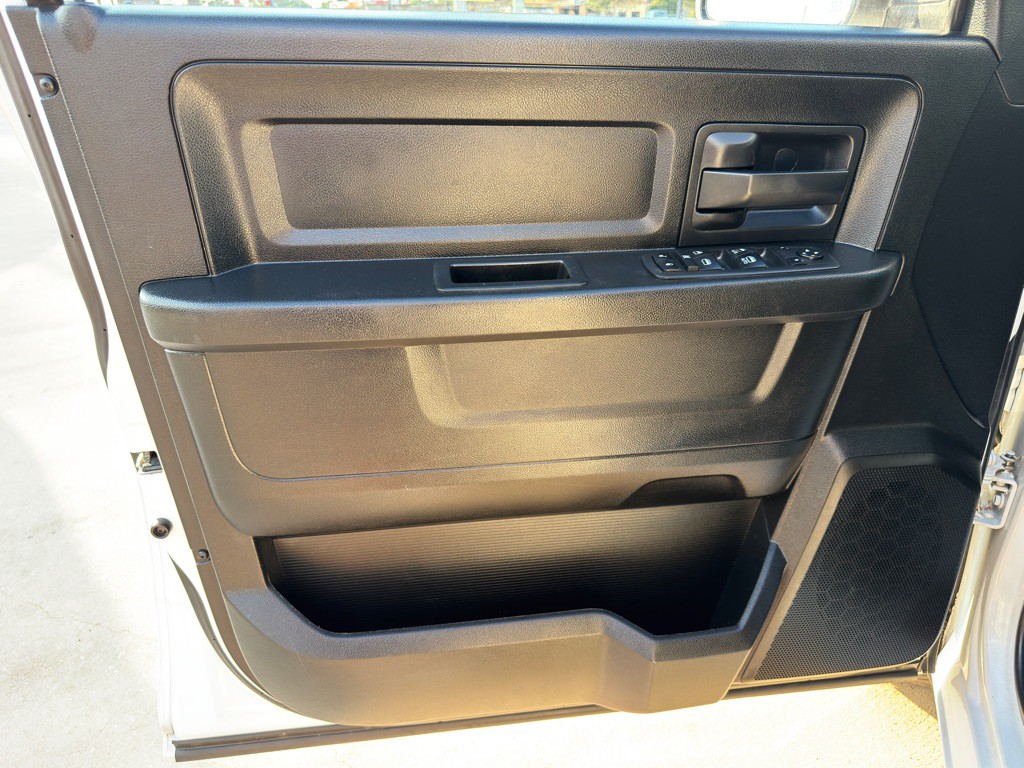 2020 RAM 1500 Image 24