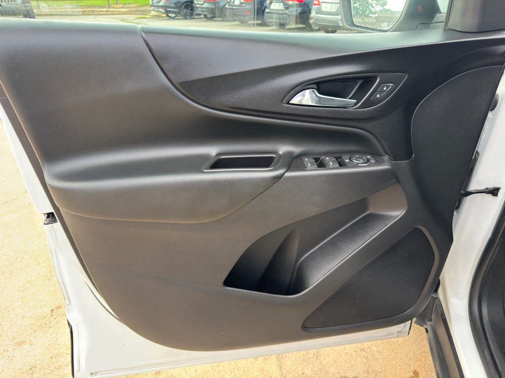 2021 Chevrolet Equinox Image 25