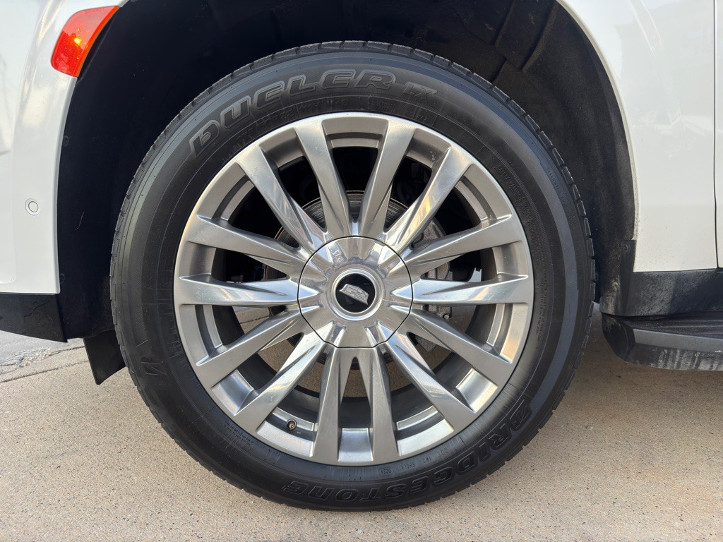 2021 Cadillac Escalade Image 13