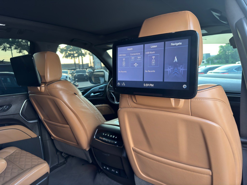 2021 Cadillac Escalade Image 20