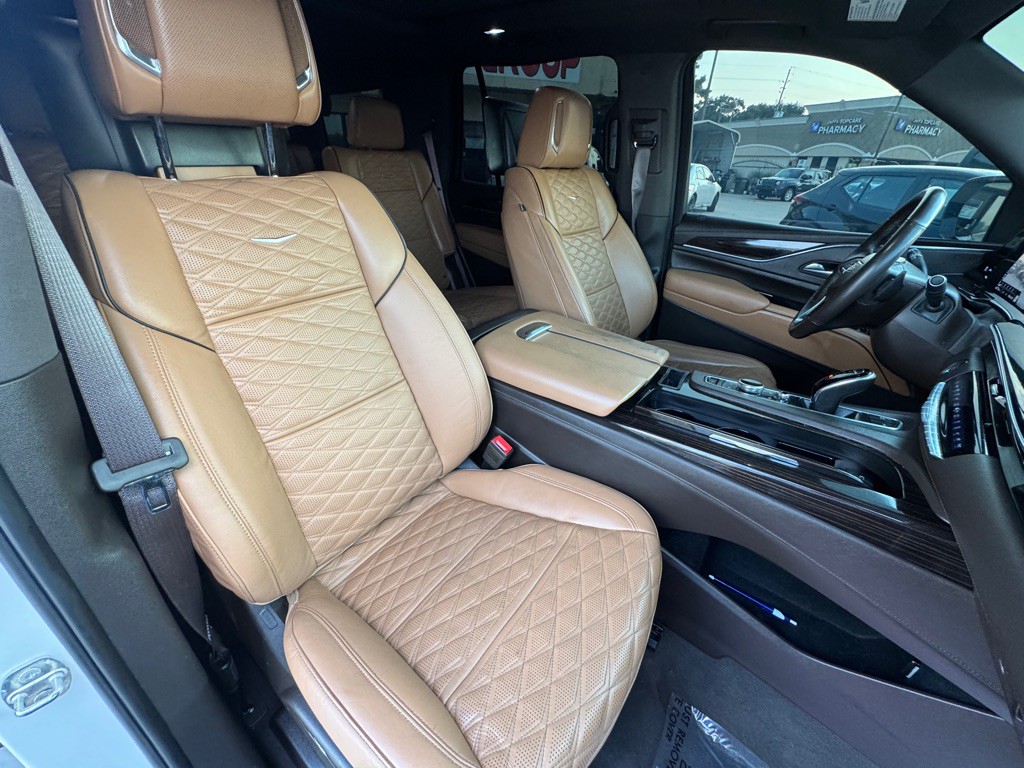 2021 Cadillac Escalade Image 22