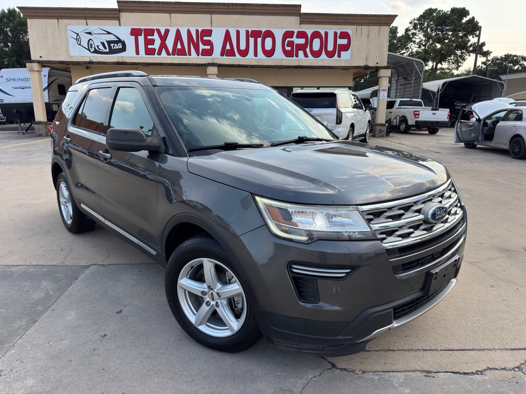 2018 Ford Explorer Image 1