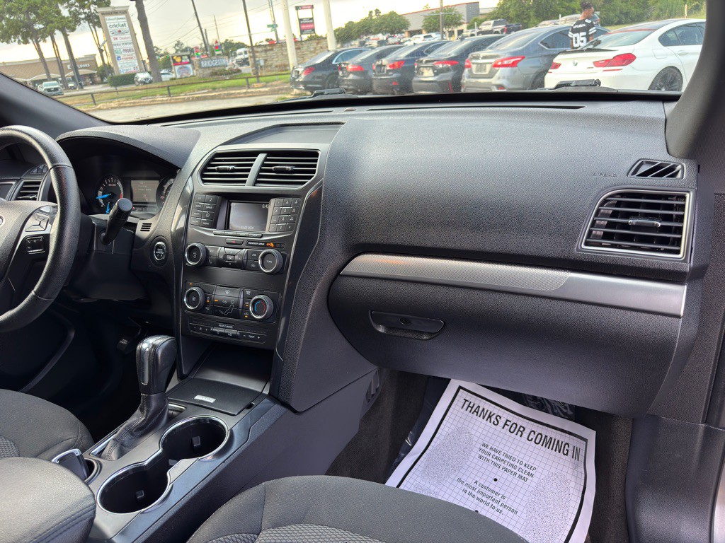 2018 Ford Explorer Image 22