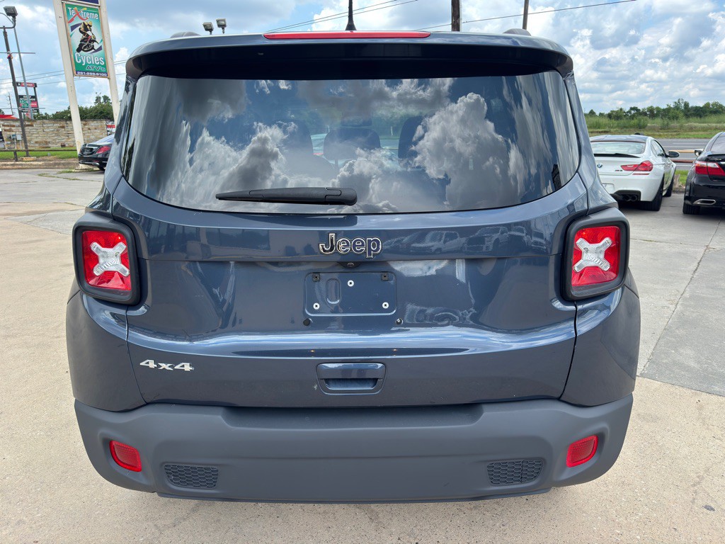 2023 Jeep Renegade Image 10