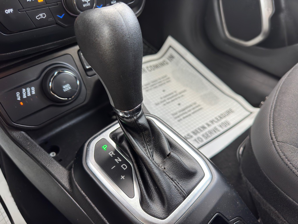 2023 Jeep Renegade Image 31