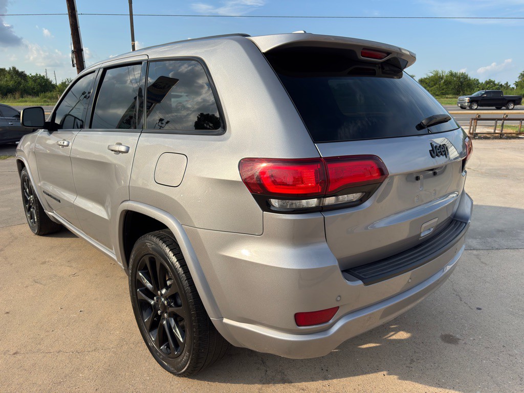 2021 Jeep Grand Cherokee Image 9