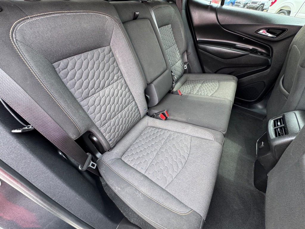 2018 Chevrolet Equinox Image 17