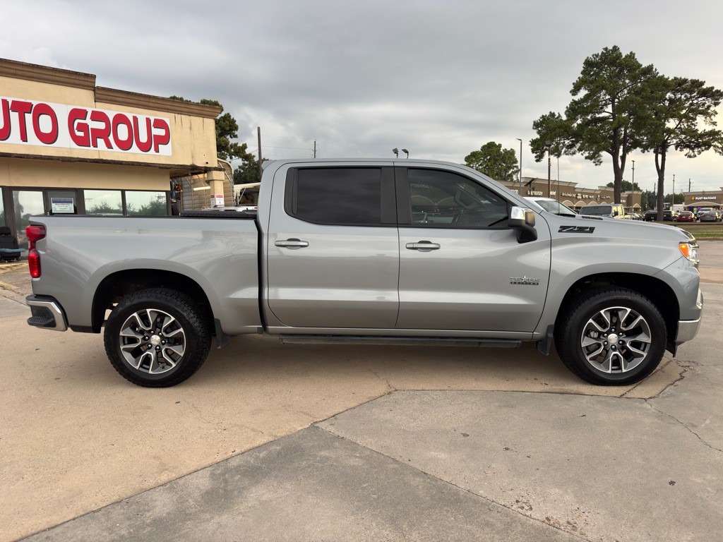 2023 Chevrolet Silverado 1500 Image 9