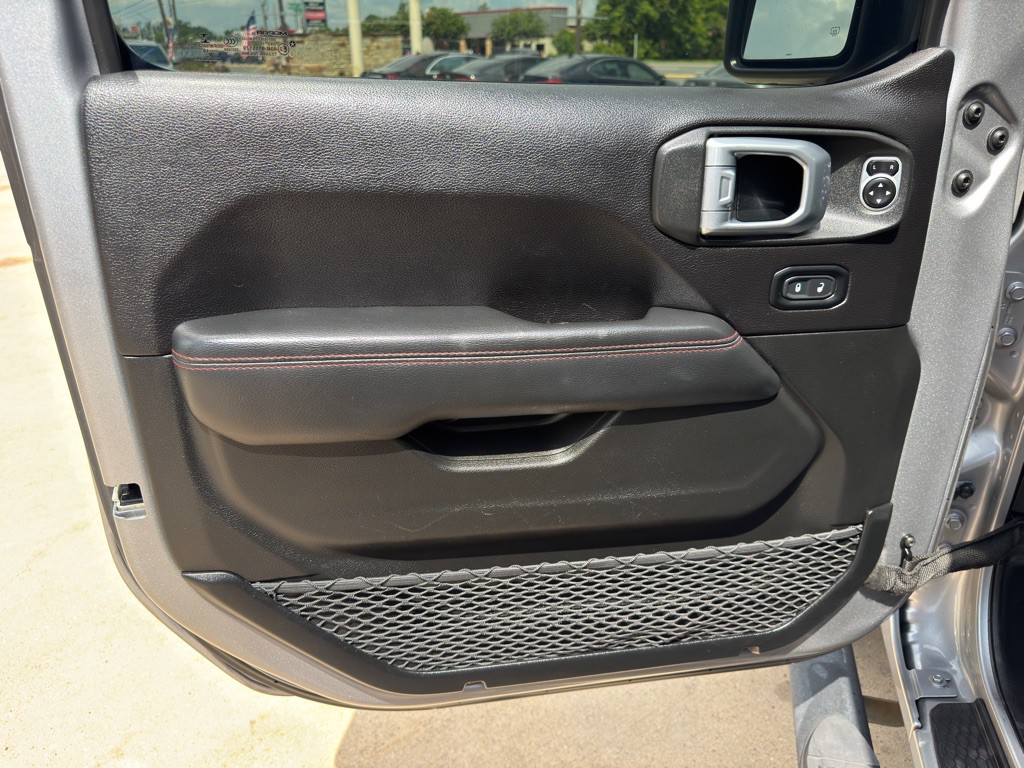 2020 Jeep Gladiator Image 21