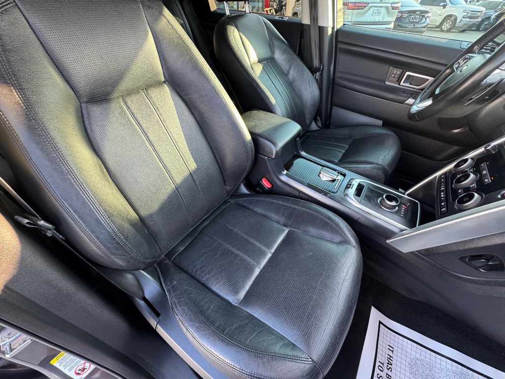 2017 Land Rover Discovery Sport Image 22