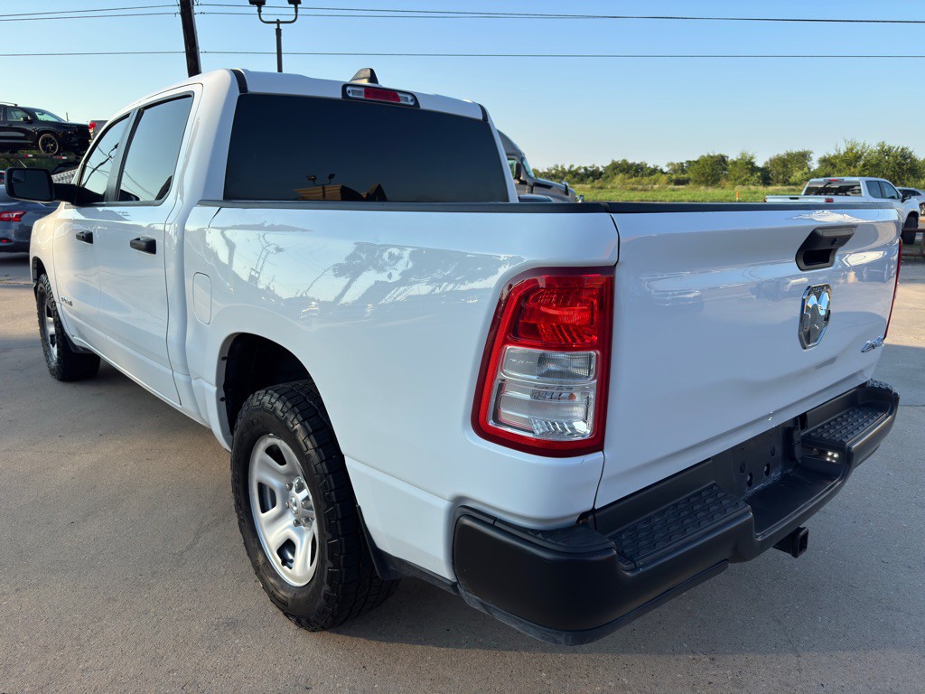 2022 RAM 1500 Image 8