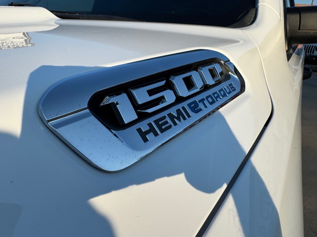 2022 RAM 1500 Image 12