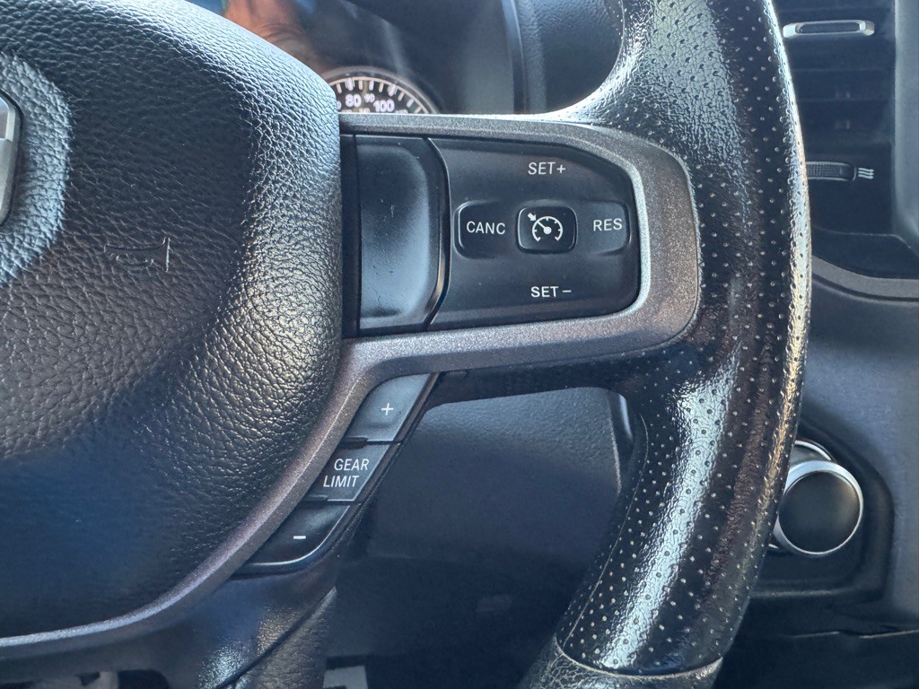 2022 RAM 1500 Image 32