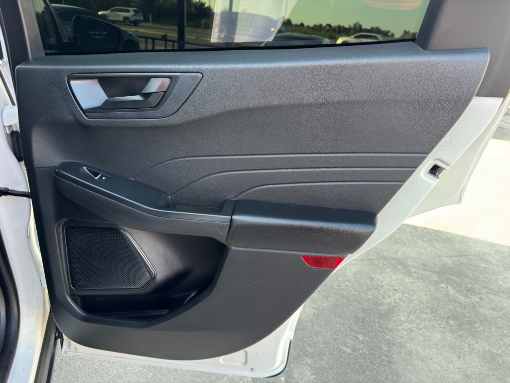 2023 Ford Escape Image 18