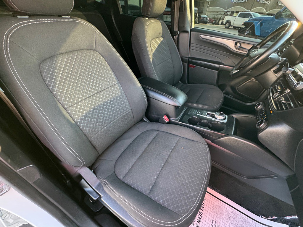2023 Ford Escape Image 19