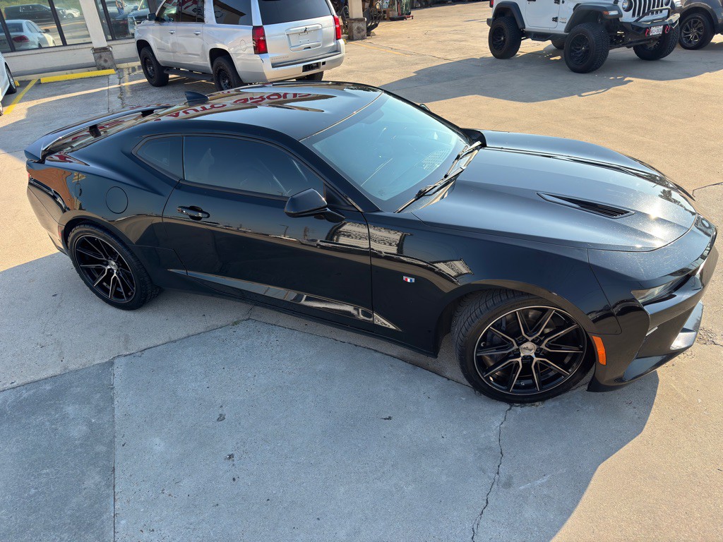 2016 Chevrolet Camaro Image 3
